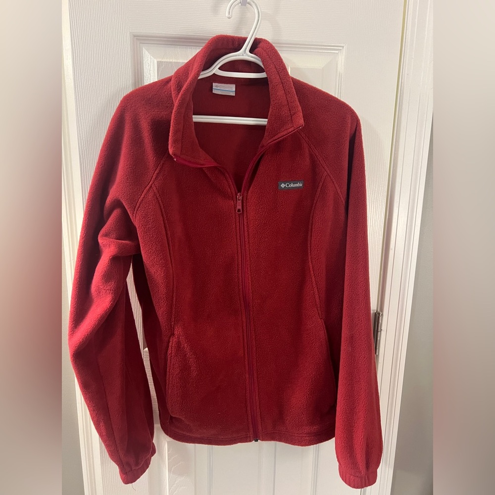 Columbia Women’s Vibrant Red Fleece Jacket